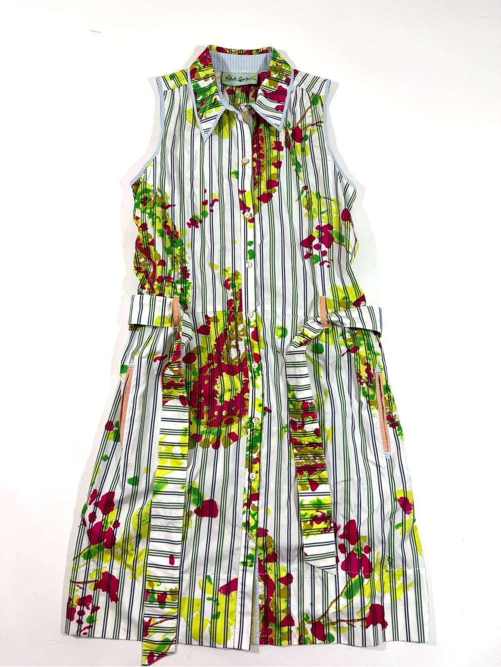 Robert Graham Button Front Dress Collared
